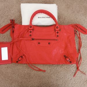 Sale!! Authentic Balenciaga Classic City Red full set!!  ♥️